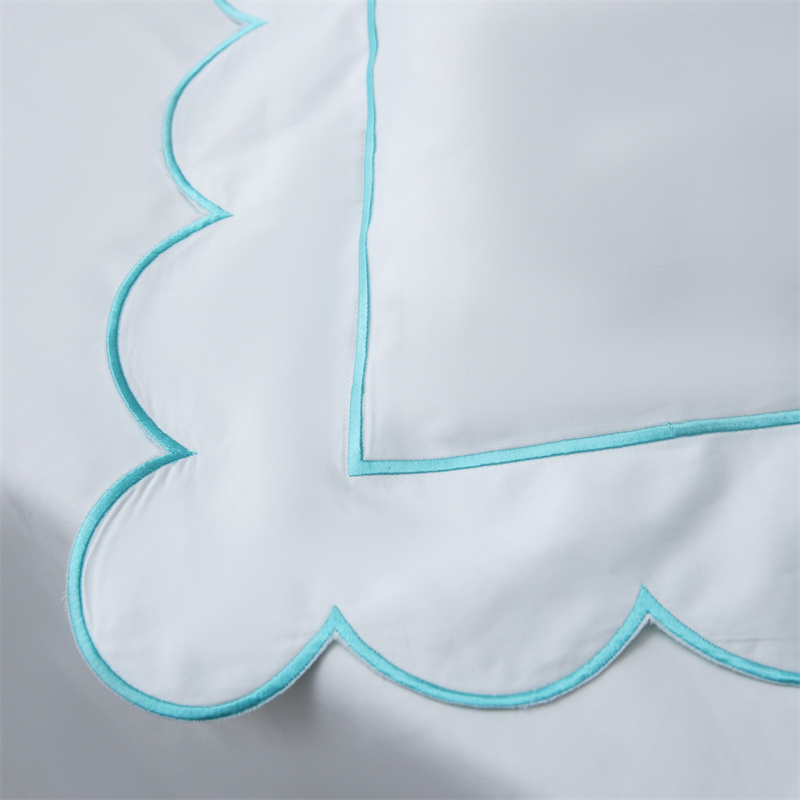 Új hímző vágott kivitelű 400TC pamut szatén ágyneműgarnitúra Új hímző vágott kivitelű 400TC pamut szatén ágyneműgarnitúra