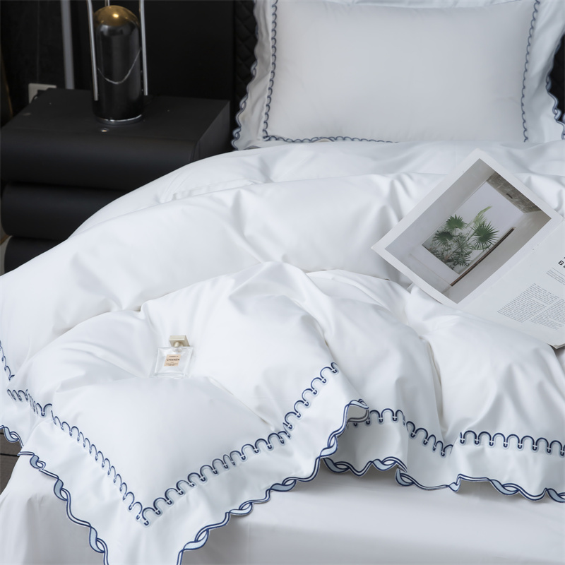 Kiváló hímző szabású 350TC pamut szatén ágyneműkészlet Kiváló hímző szabású 350TC pamut szatén ágyneműkészlet