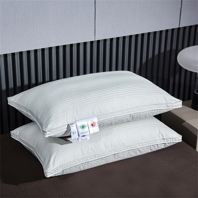 Duck Down háromrétegű kitöltő párna szatén csíkos párna