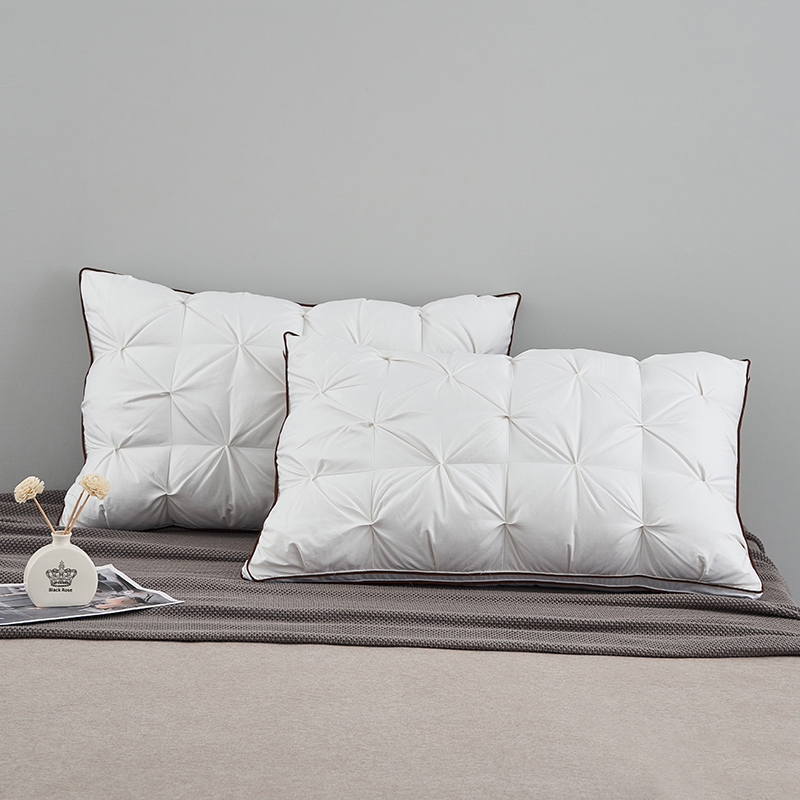 Libatoll töltetű csavart technológiai párna Libatoll töltetű csavart technológiai párna