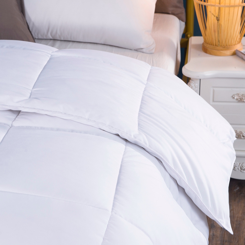 Poliészter szövet takaró Silence Fabric mikroszálas kitöltő paplan Poliészter szövet takaró Silence Fabric mikroszálas kitöltő paplan