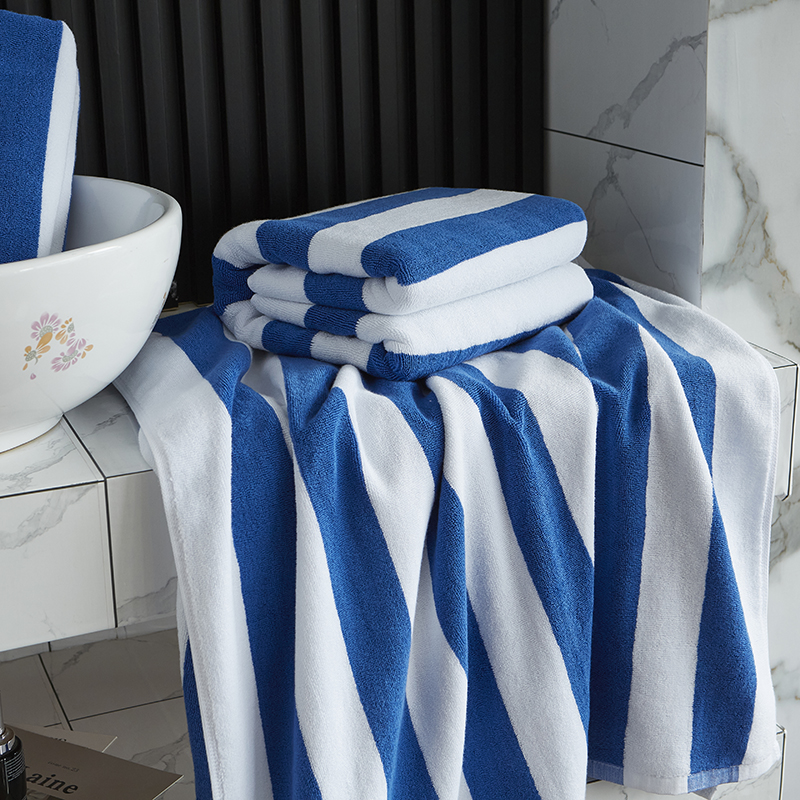 Fonal festett kék fehér csíkos strandtörölköző medence törölköző