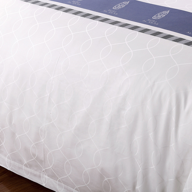 Fonal festett egyedi logó 100% pamut ágynemű készlet Fonal festett egyedi logó 100% pamut ágynemű készlet