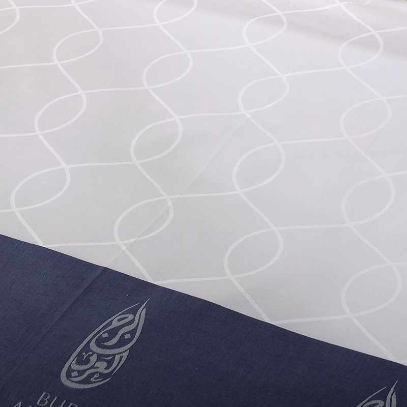 Fonal festett egyedi logó 100% pamut ágynemű készlet Fonal festett egyedi logó 100% pamut ágynemű készlet