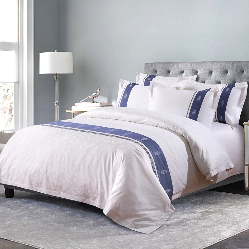 Fonal festett egyedi logó 100% pamut ágynemű készlet Fonal festett egyedi logó 100% pamut ágynemű készlet